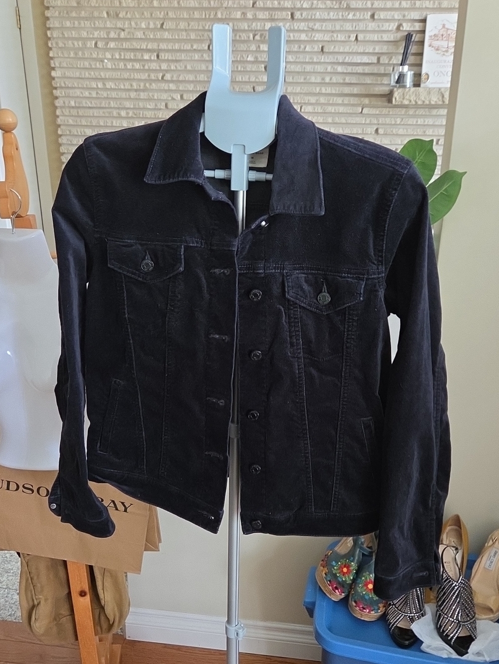 Black Velvet Jacket - Classic Button-Up